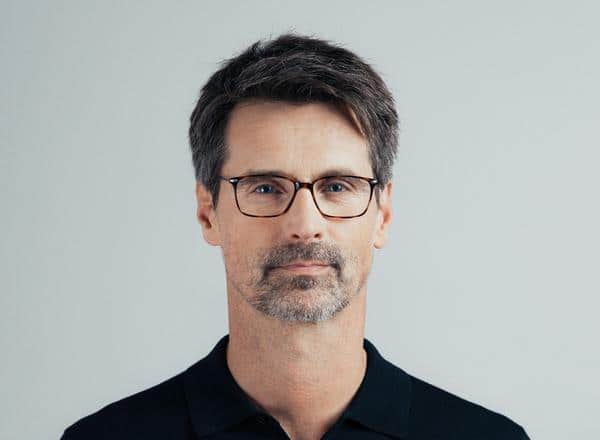 Nyt design lette minimalistiske læsebriller